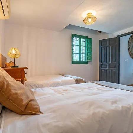 Country house Cantueso Periana