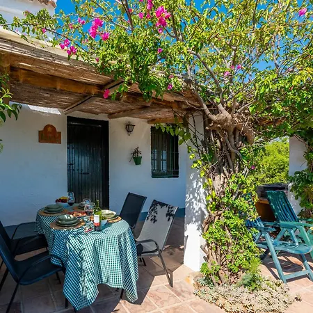 Country house Cantueso Periana